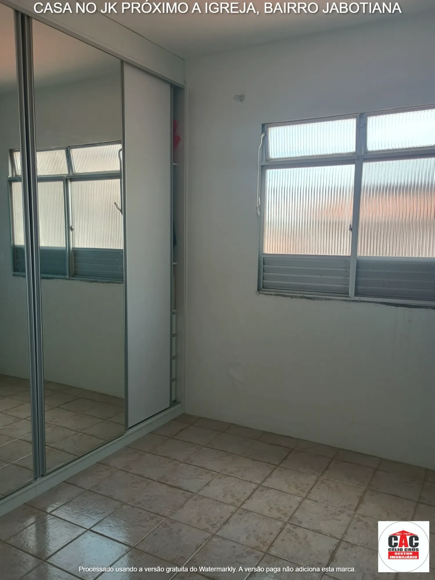 Foto do imóvel: Casa com 5 Quartos à Venda, 200 metros em Jabotiana - Aracaju