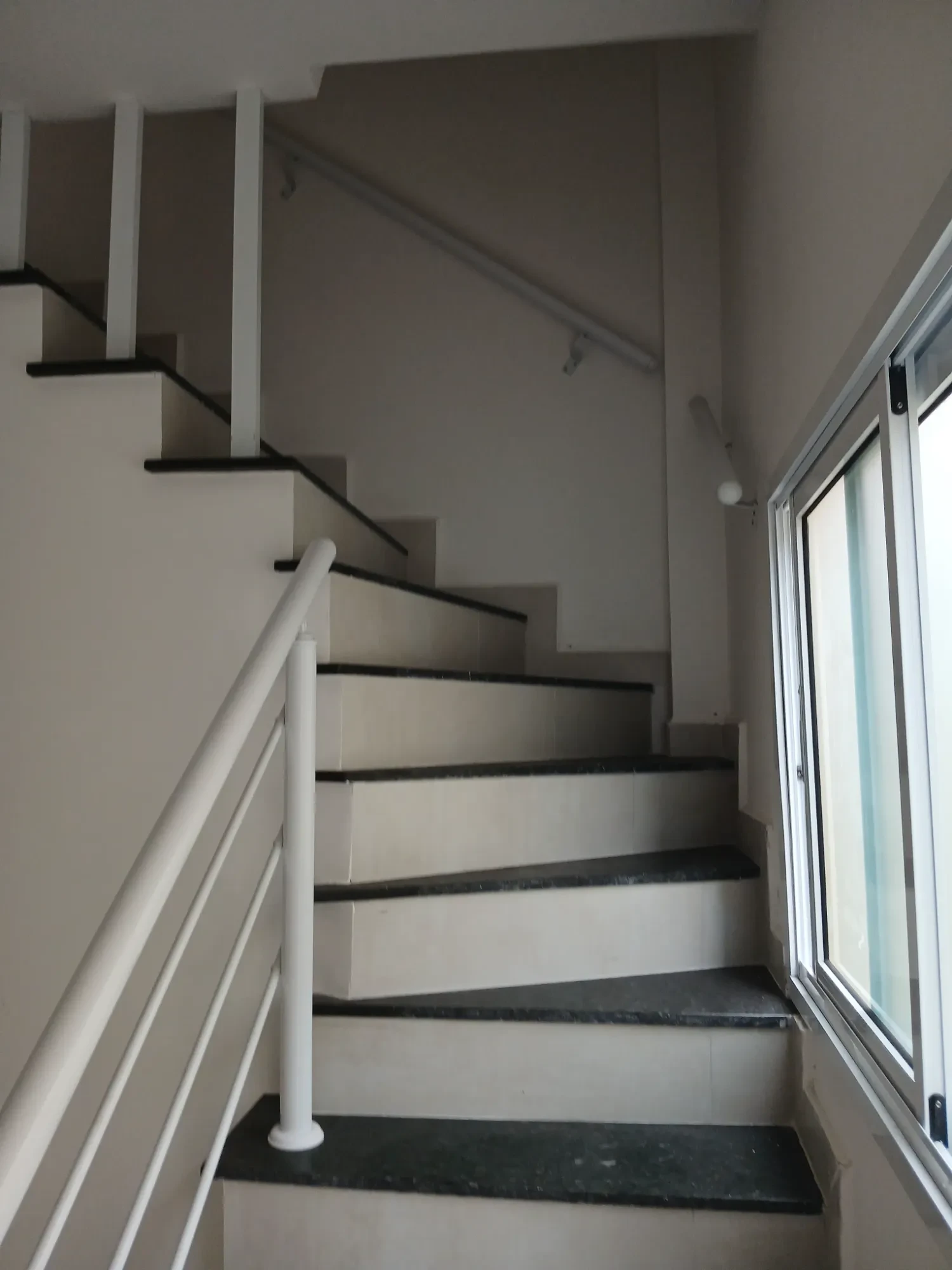 Imagem Casa de Condomínio com 2 Quartos à Venda, 52 m² em Aviação - Praia Grande