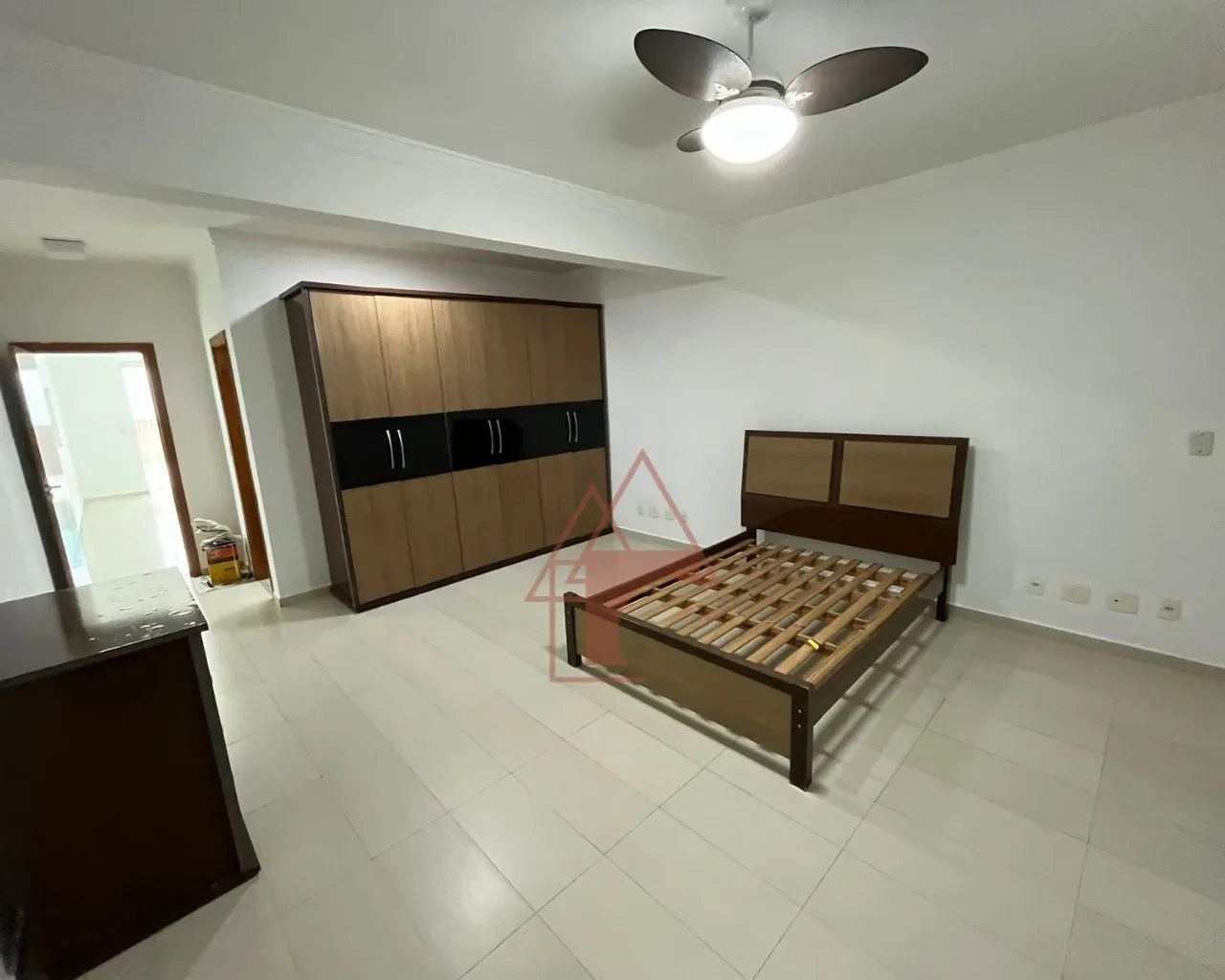 Imagem Sobrado com 4 Quartos à Venda, 151 m² em Embaré - Santos