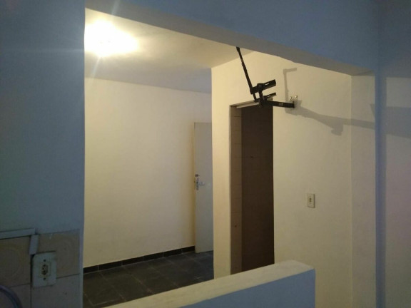 Imagem Casa com 2 Quartos à Venda, 150 m² em Parque Jaçatuba - Santo André