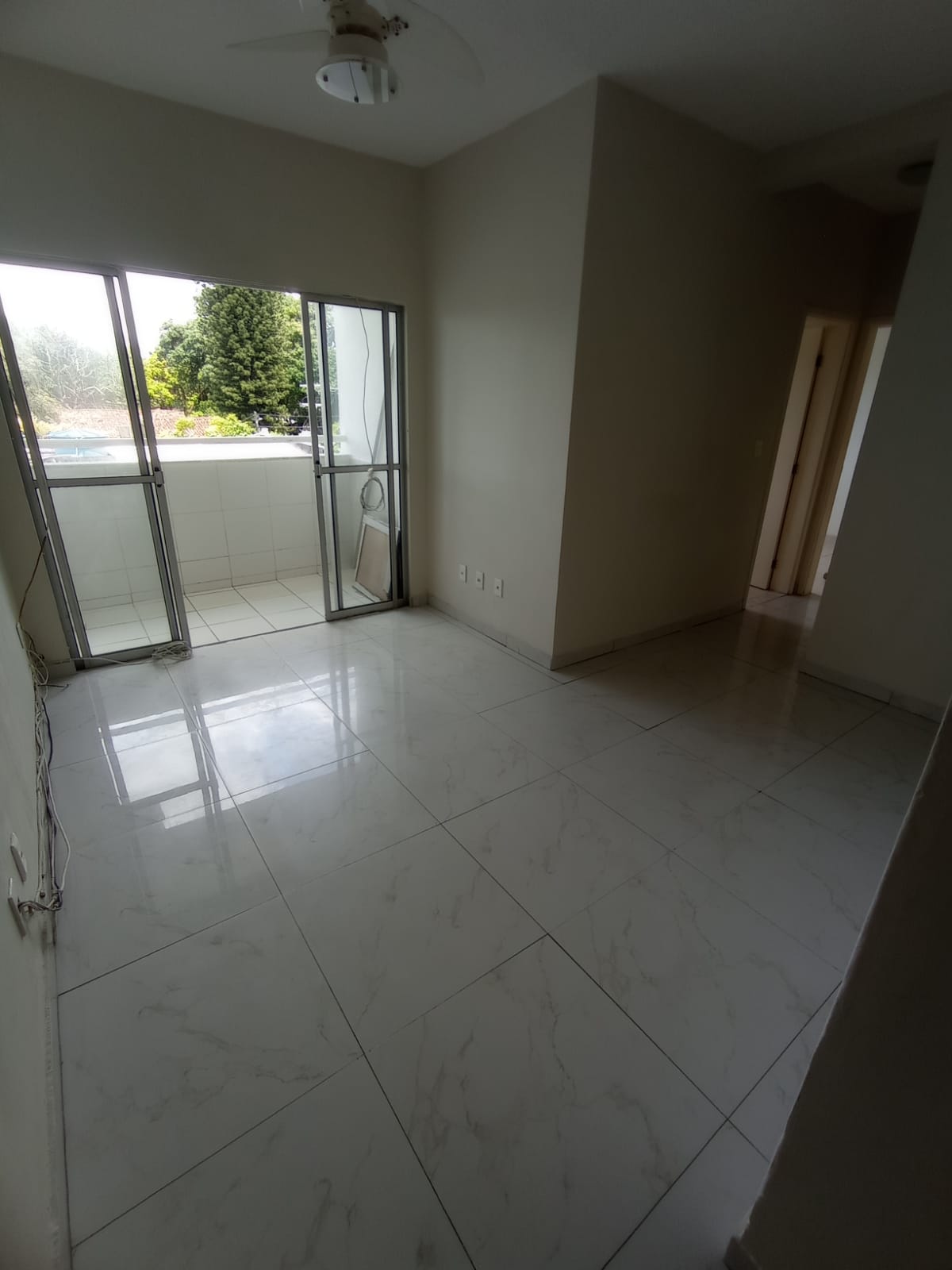 Imagem Apartamento com 2 Quartos à Venda, 52 m²em Jardim Nova Esperança - Salvador
