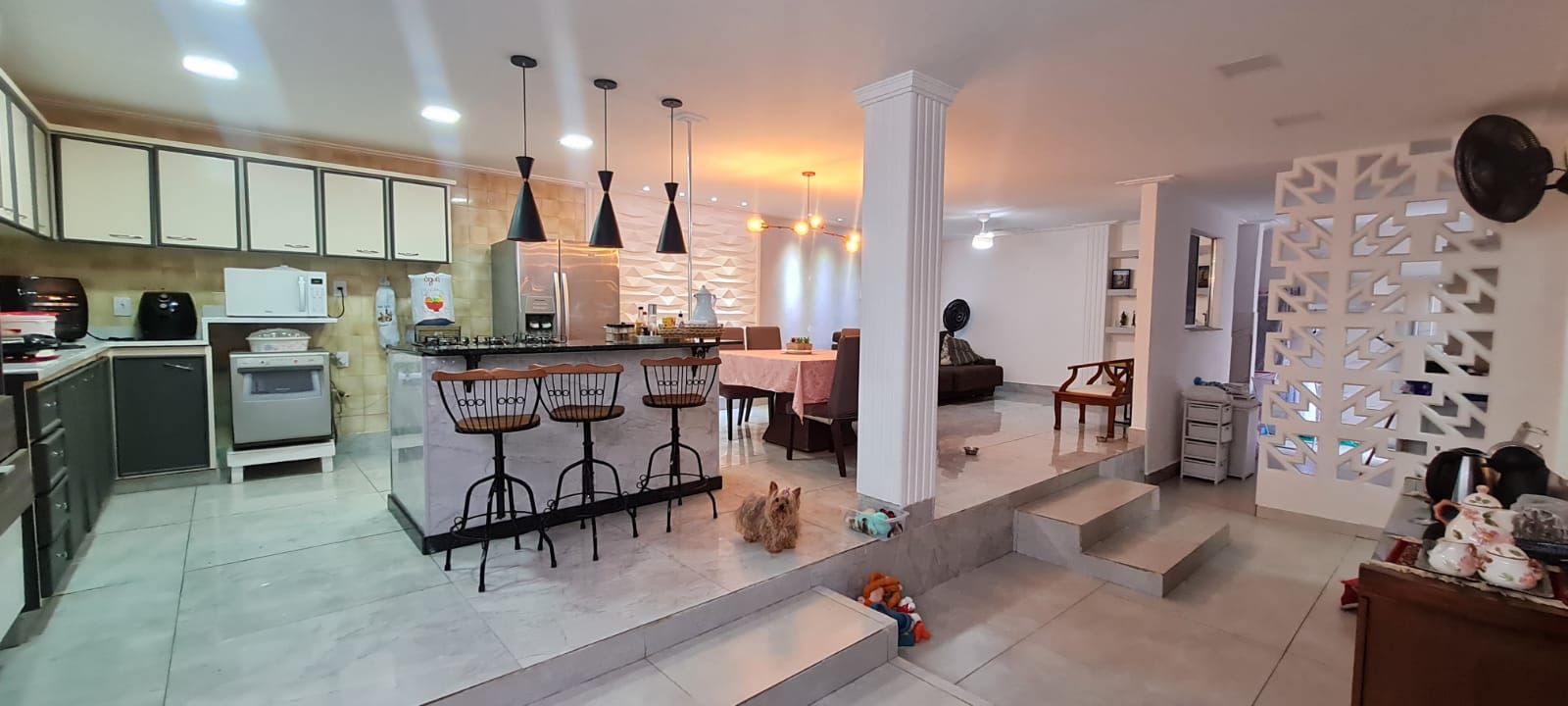 Imagem Casa com 4 Quartos à Venda, 600 m²em de Lourdes - Vitória