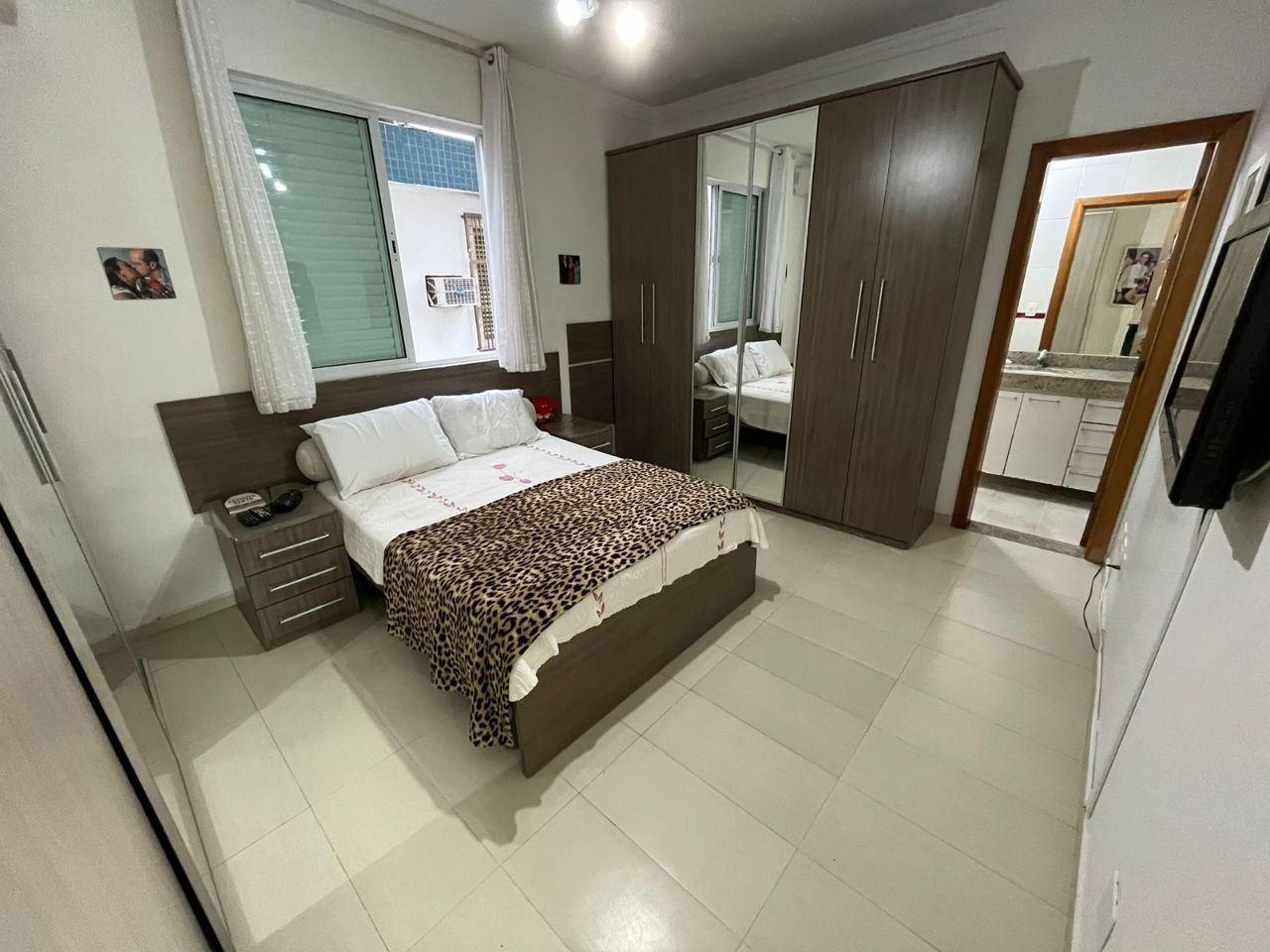 Foto do imóvel: Casa com 4 Quartos à Venda, 239 metros em Embaré - Santos