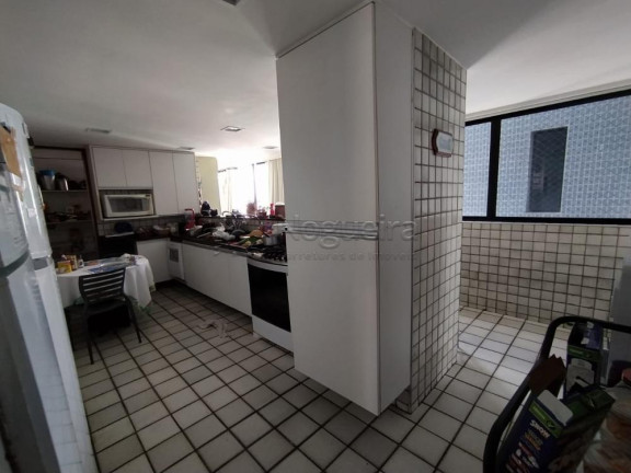 Imagem Apartamento com 4 Quartos à Venda, 393 m² em Casa Amarela - Recife