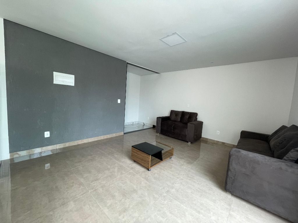 Imagem Casa com 2 Quartos à Venda, 94 m² em Santa Clara - Vespasiano