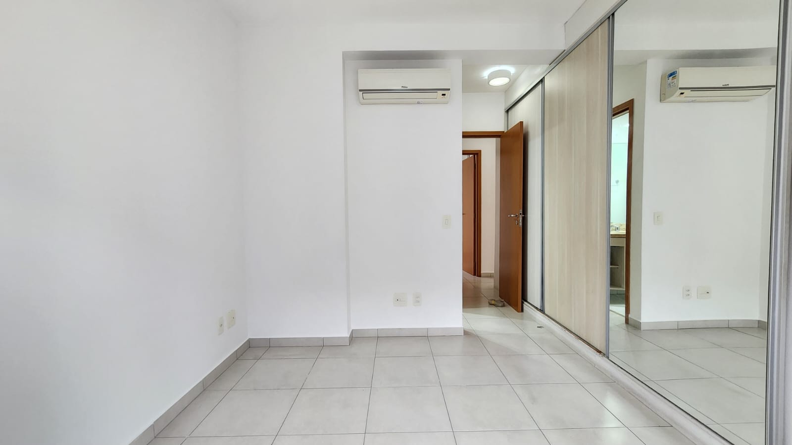 Imagem Apartamento com 2 Quartos à Venda, 84 m²em Gonzaga - Santos