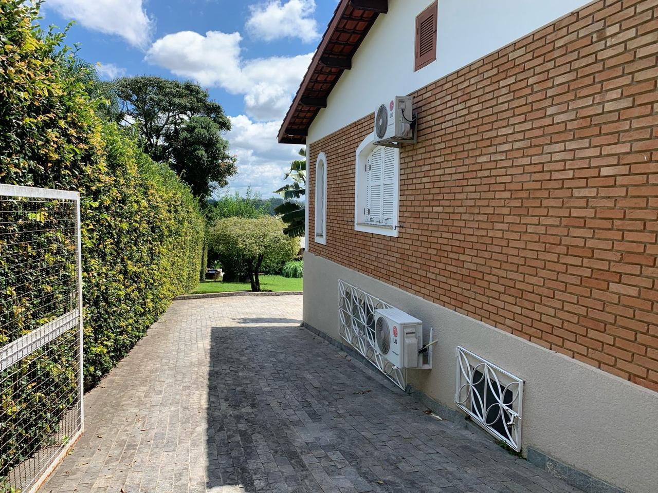 Imagem Chácara com 5 Quartos à Venda, 681 m² em Lagos de Santa Helena - Bragança Paulista