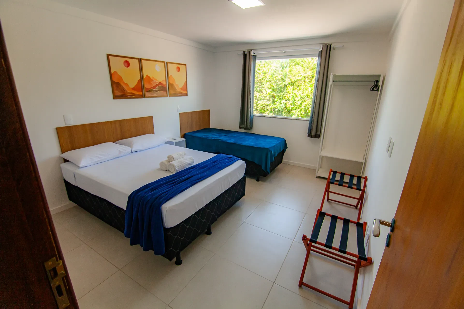 Imagem Casa de Condomínio com 3 Quartos à Venda ou Temporada, 100 m² em Imbassaí - Mata de São João