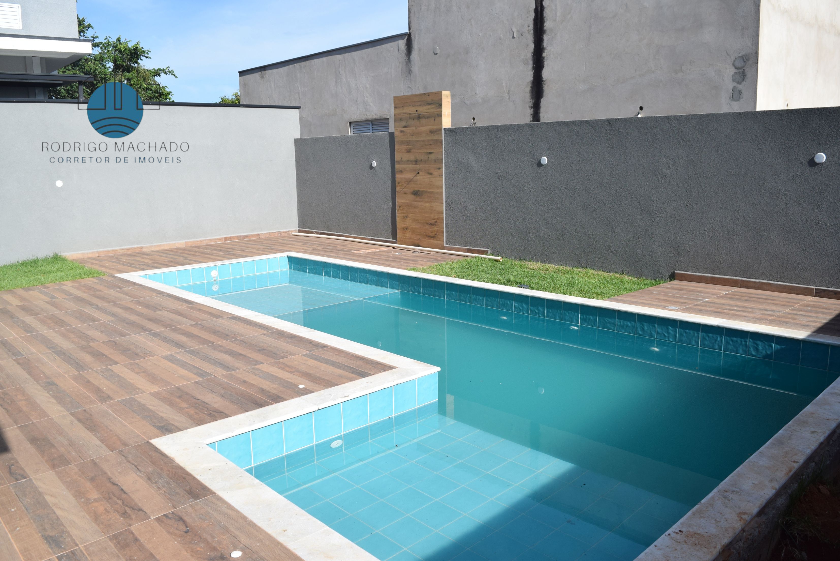 Imagem Sobrado com 3 Quartos à Venda, 180 m² em Condomínio Atibaia Park I - Atibaia