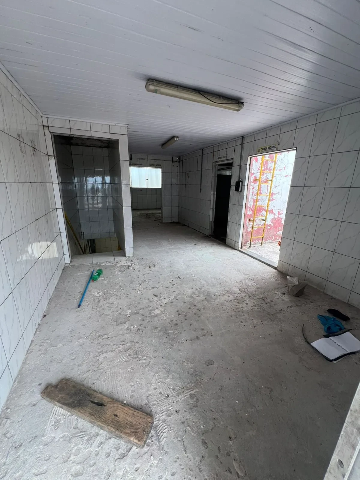 Imagem Galpão para Alugar, 570 m² em Cidade Tupinambá - Guarulhos