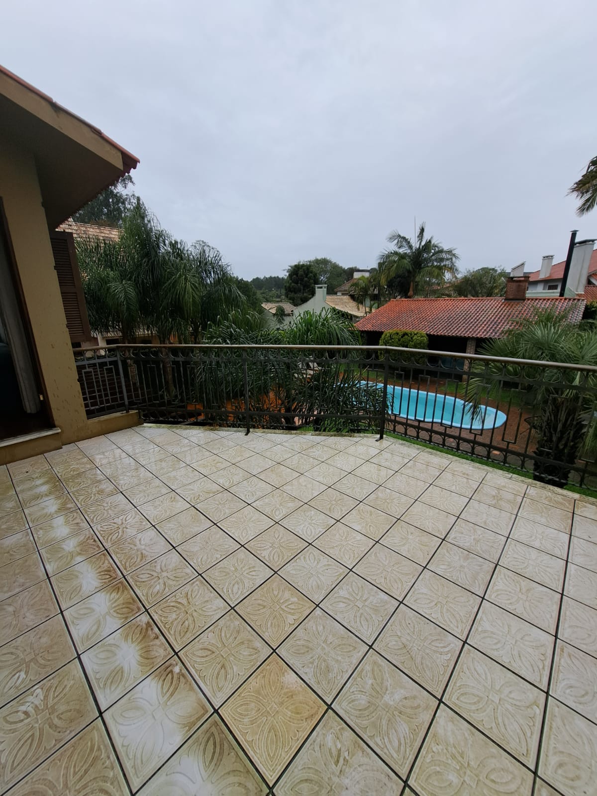 Imagem Casa com 3 Quartos à Venda, 300 m²em Laranjal - Pelotas