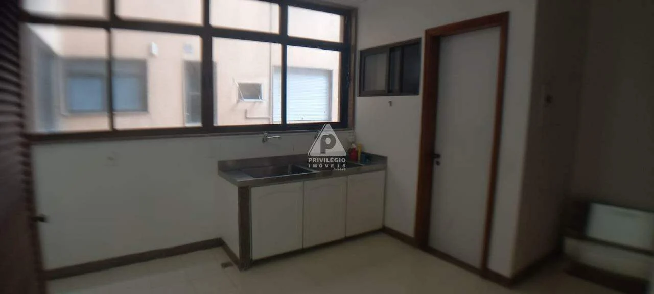 Imagem Apartamento com 6 Quartos à Venda, 470 m²em Ipanema - Rio de Janeiro