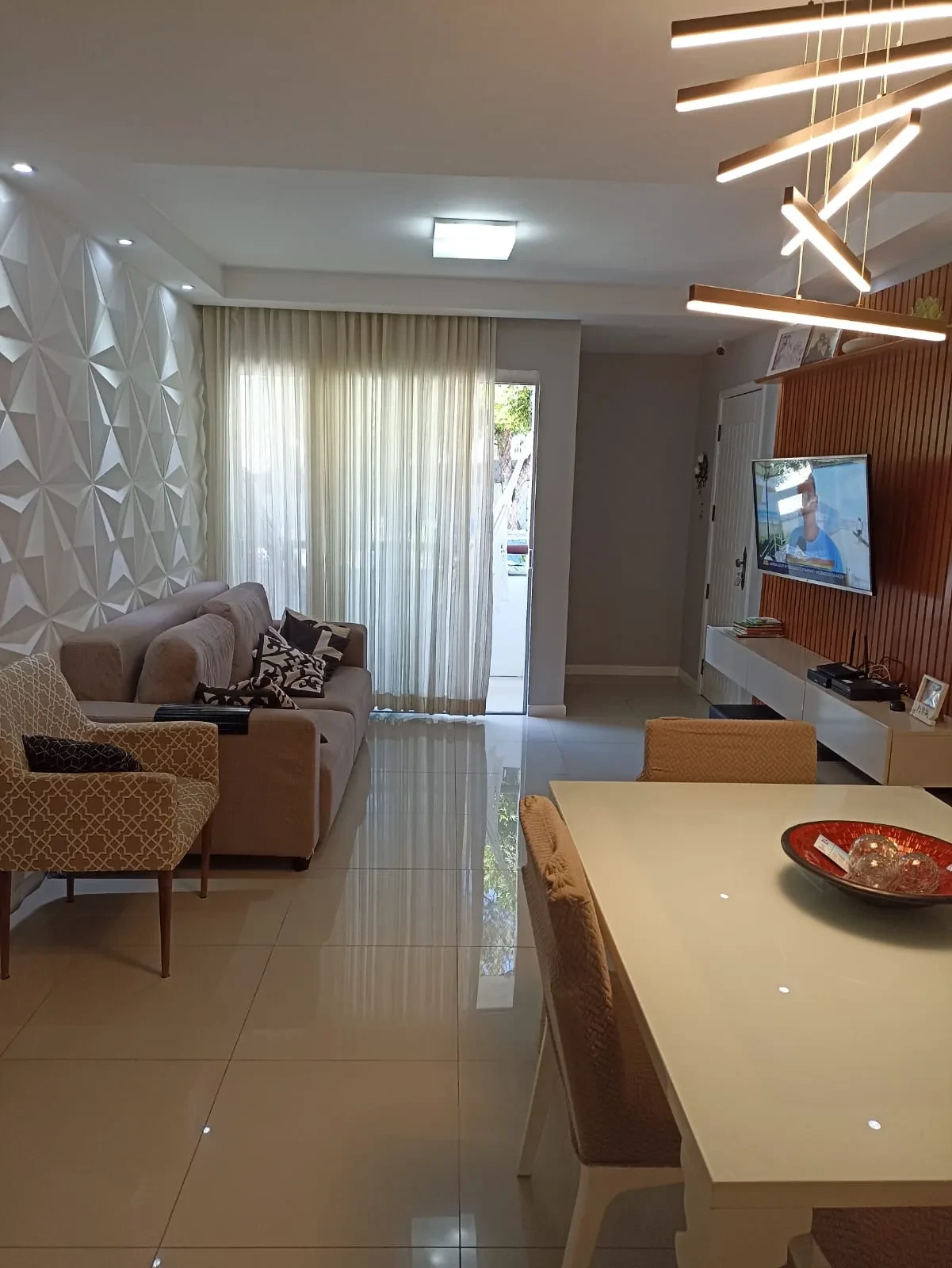 Imagem Apartamento com 3 Quartos à Venda, 110 metros em Costa Azul - Salvador