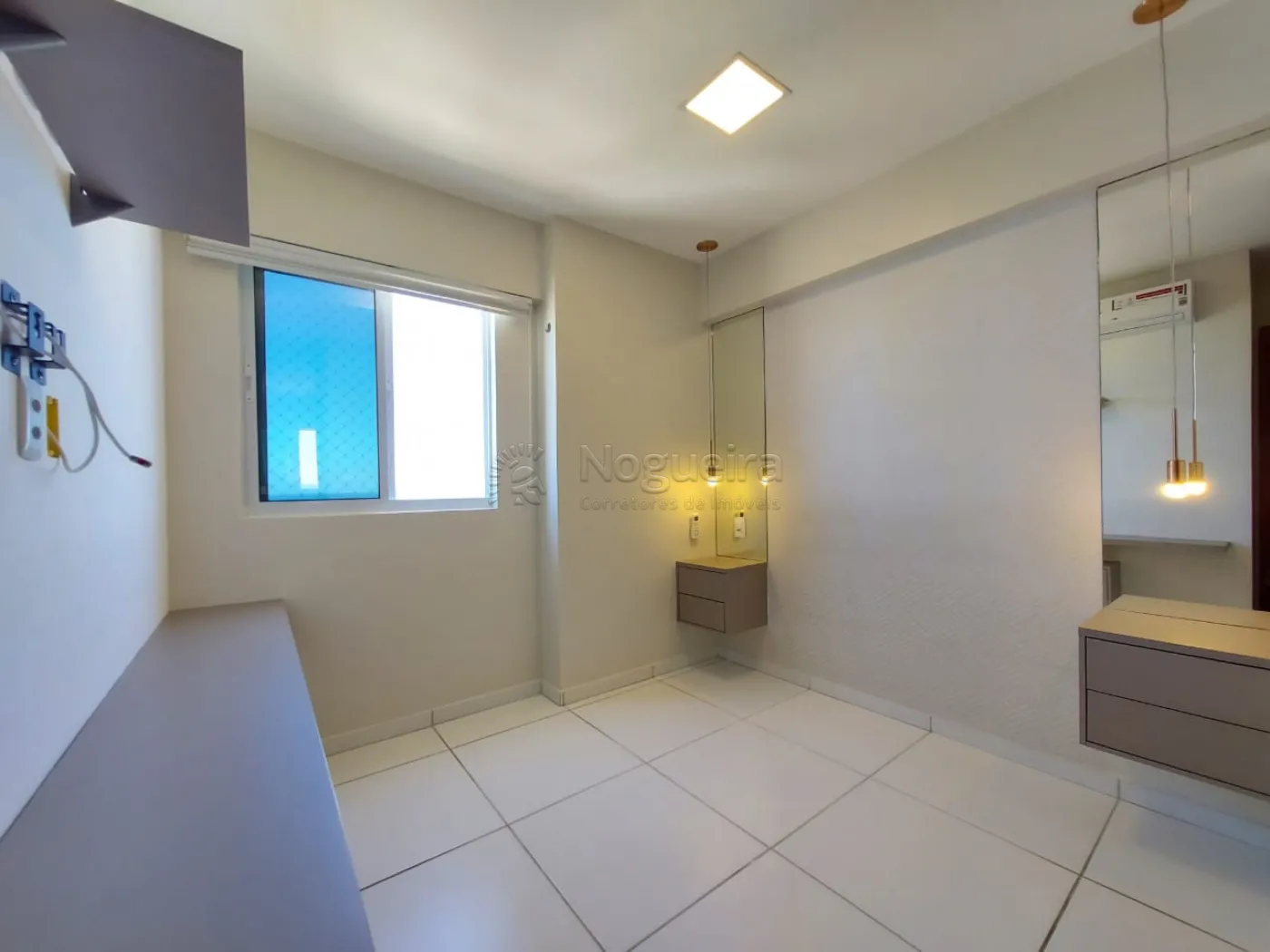 Imagem Apartamento com 2 Quartos à Venda, 74 m²em Candeias - Jaboatão dos Guararapes