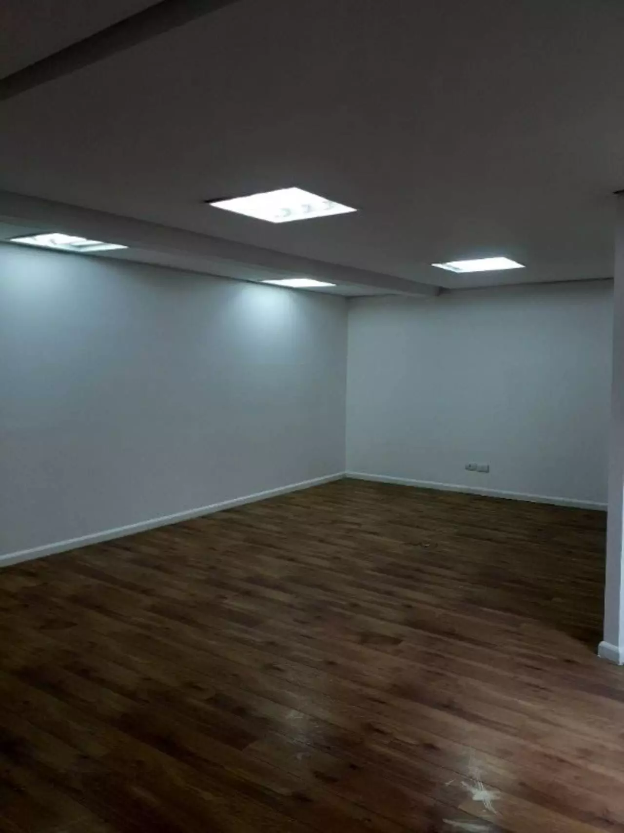 Imagem Sala Comercial à Venda ou Locação, 204 m²em Cidade Monções - São Paulo