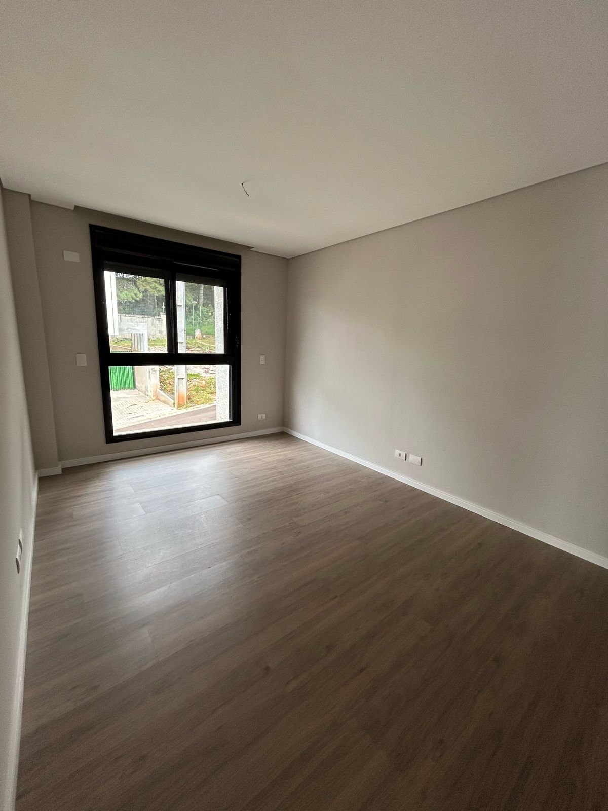 Foto do imóvel: Casa de Condomínio com 3 Quartos à Venda, 214 m² em Santa Cândida - Curitiba