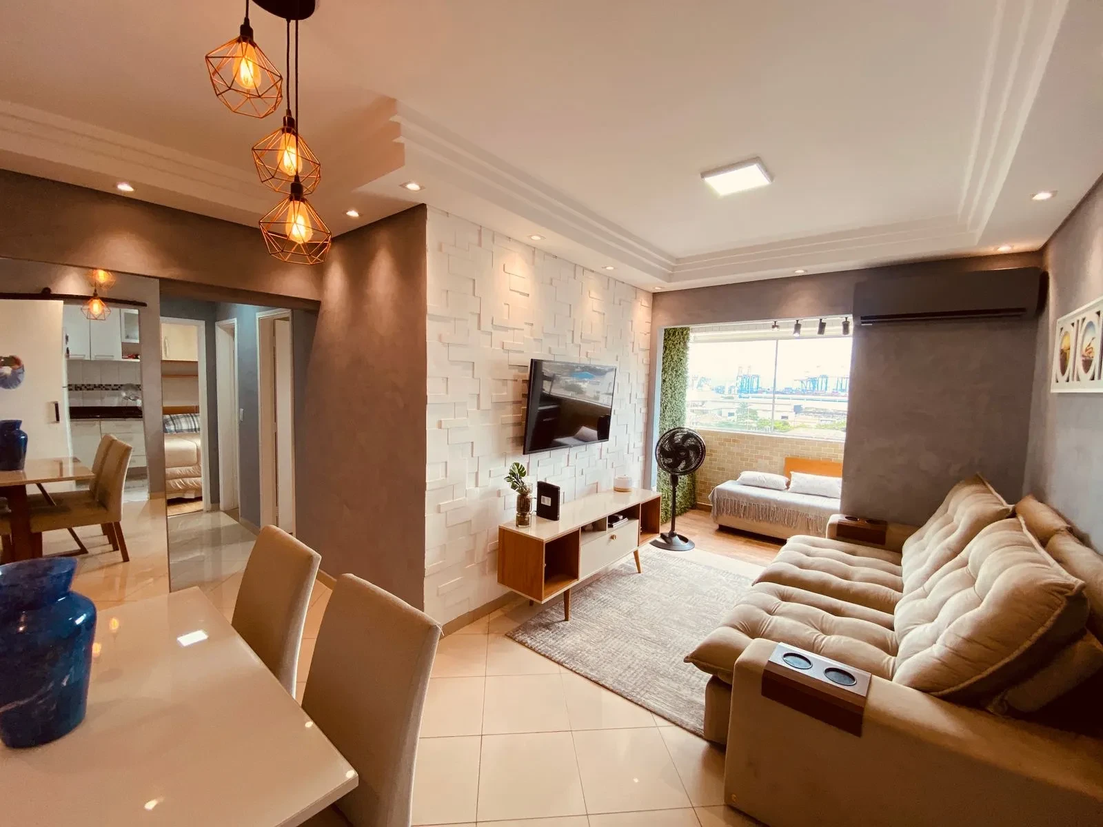 Imagem Apartamento com 2 Quartos à Venda, 63 metros em Estuário - Santos