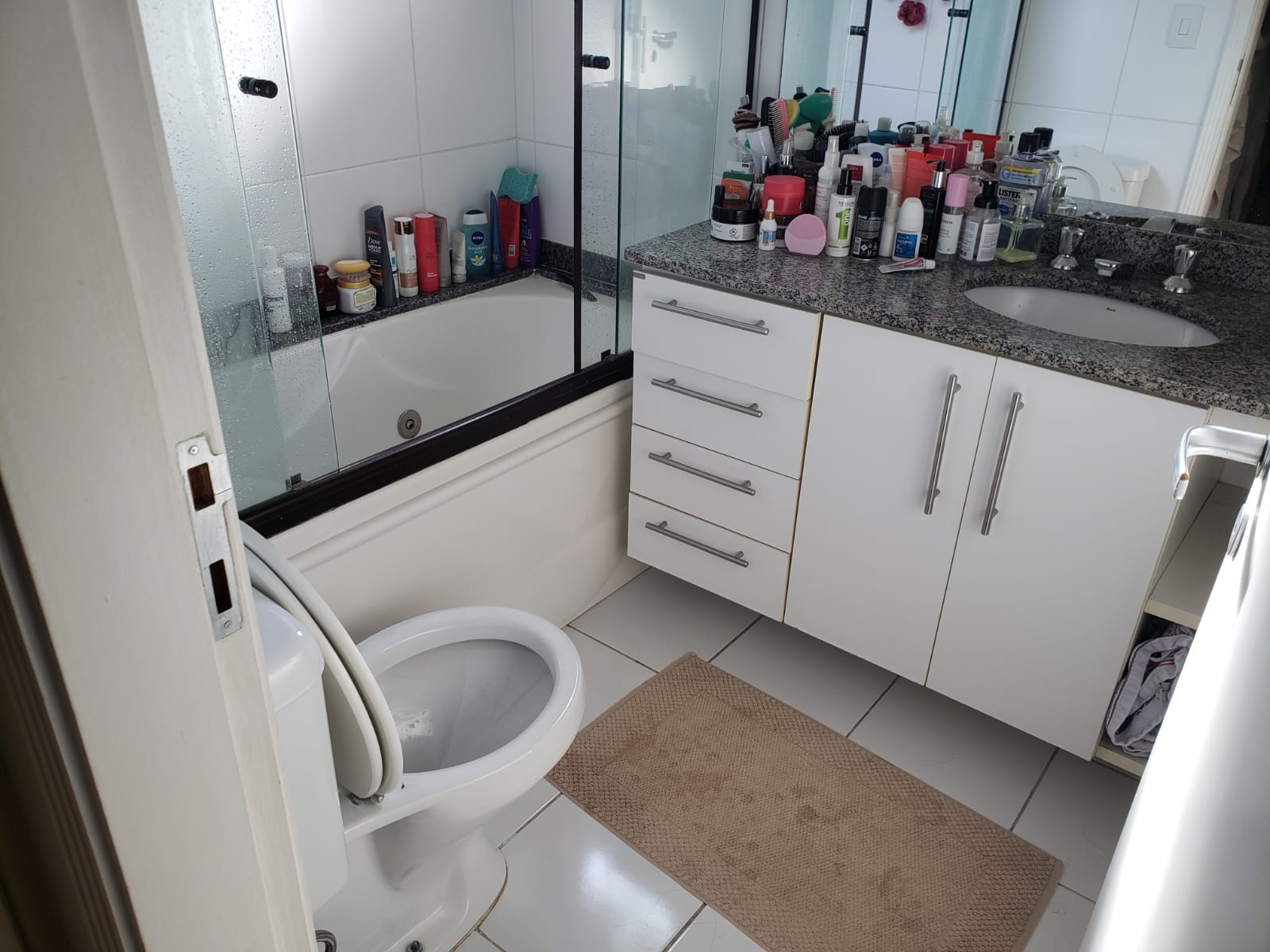 Imagem Apartamento com 3 Quartos à Venda, 103 m²em Moema - São Paulo