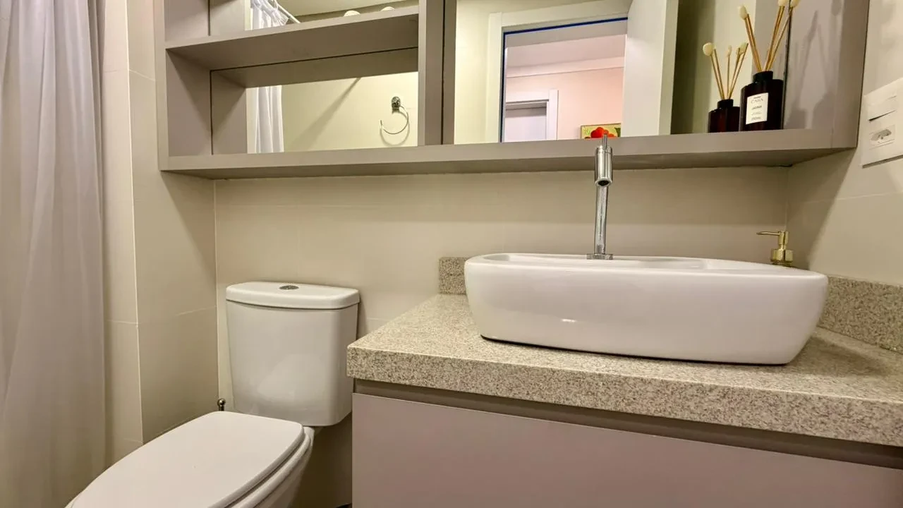 Imagem Apartamento com 2 Quartos à Venda, 71 m² em Torres - Torres