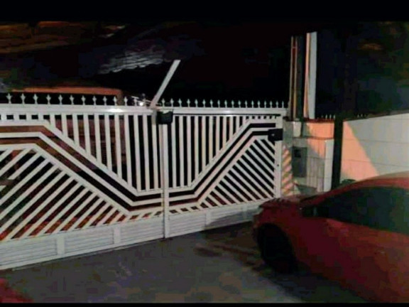 Casa com 2 Quartos à Venda, 80 m² em Caiçara - Praia Grande