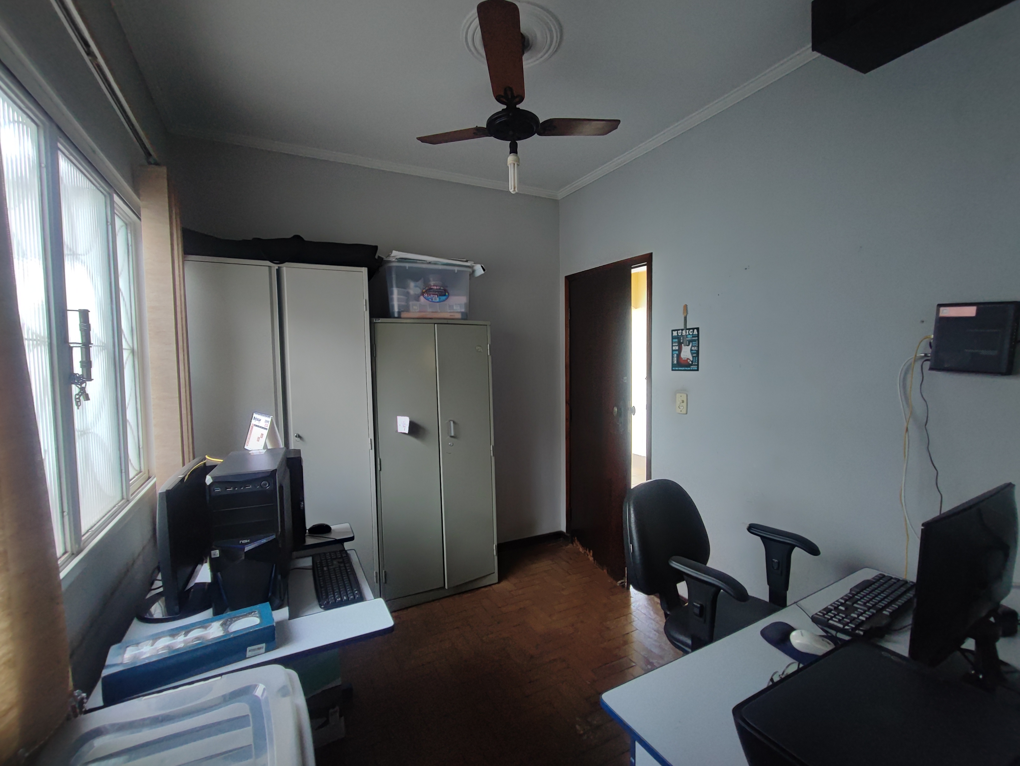 Imagem Casa com 3 Quartos à Venda, 280 m² em Vila Bandeirante - Campo Grande