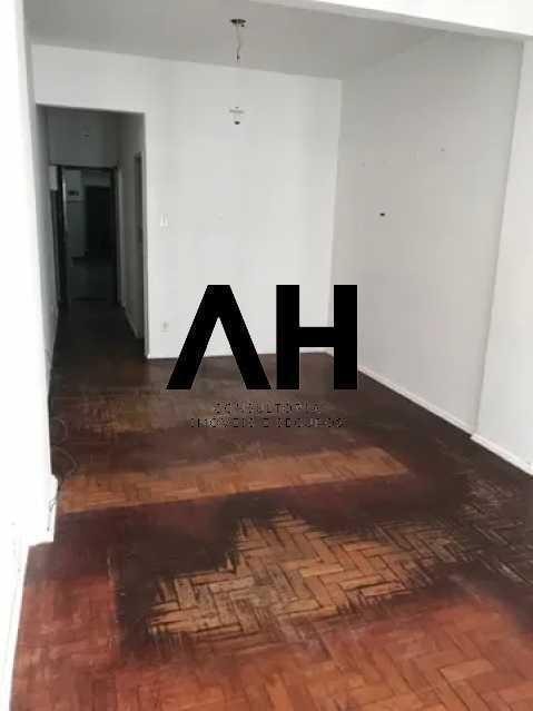 Imagem Kitnet com 1 Quarto à Venda, 1 m²em Centro - Niterói