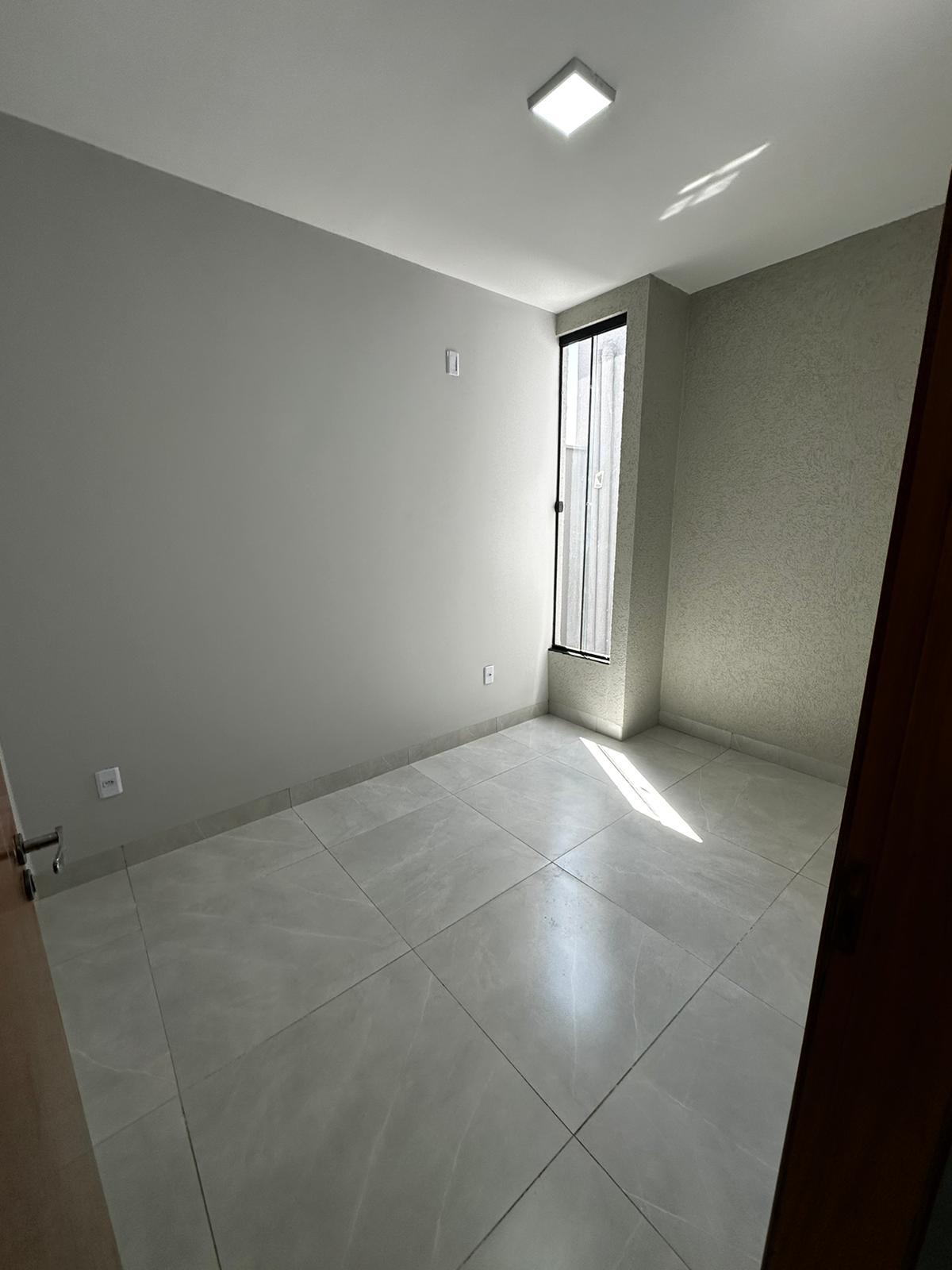 Imagem Casa com 3 Quartos à Venda, 99 m²em Setor Santos Dumont - Goiânia