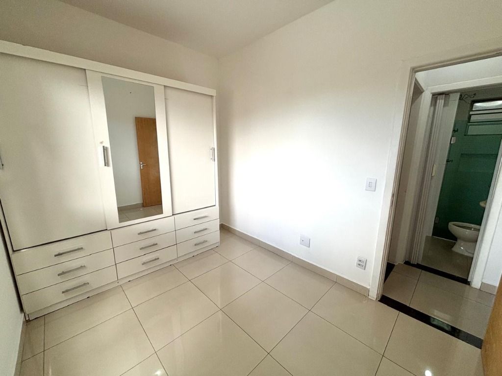 Imagem Apartamento com 2 Quartos à Venda, 50 m² em Planalto - Belo Horizonte
