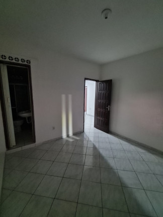 Imagem Edifício Residencial com 6 Quartos à Venda, 136 m² em Itapuã - Salvador