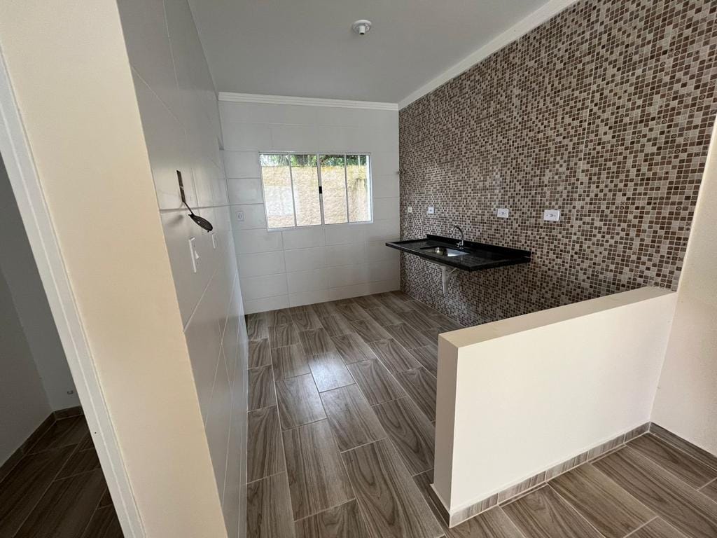 Imagem Sobrado com 2 Quartos à Venda, 64 m²em Jardim das Gaivotas - Caraguatatuba