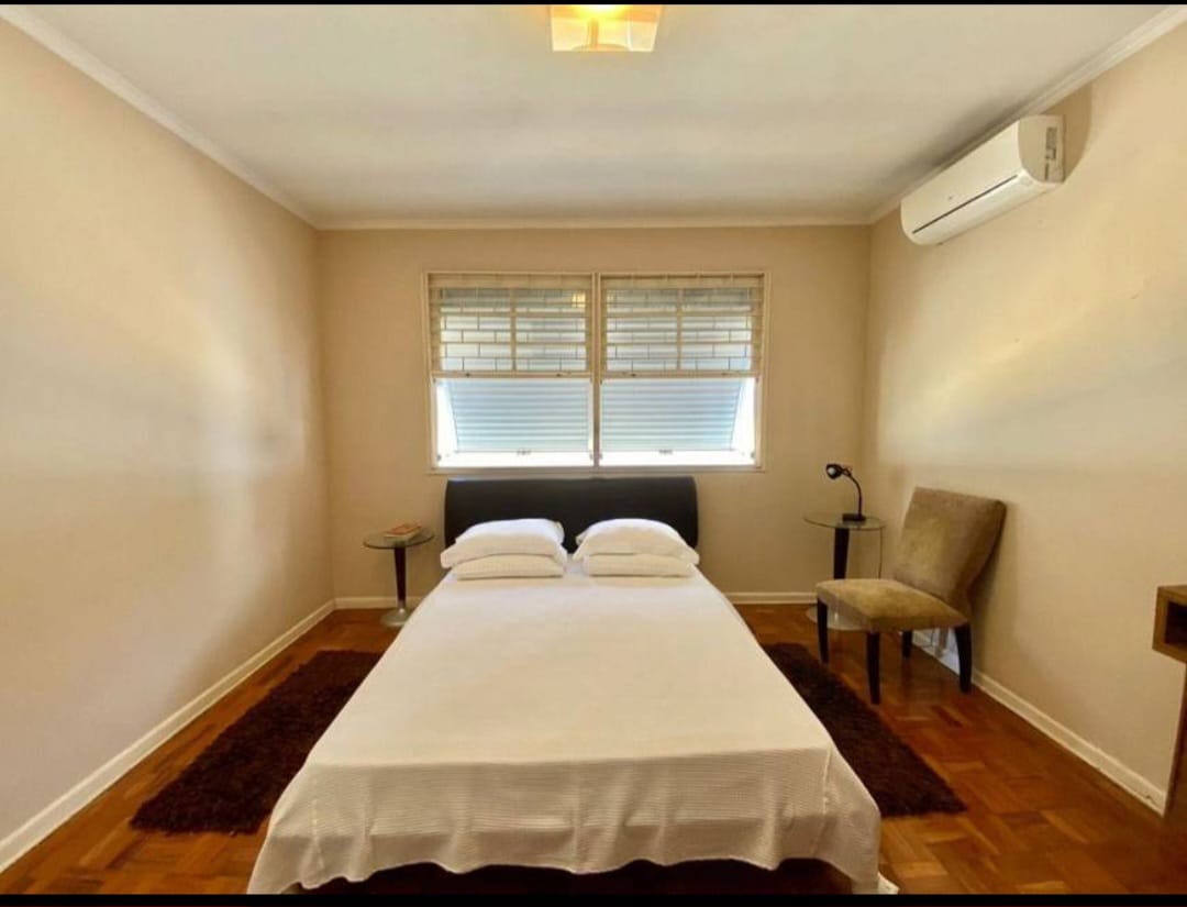 Foto do imóvel: Casa com 3 Quartos à Venda, 229 m²em Ponta da Praia - Santos