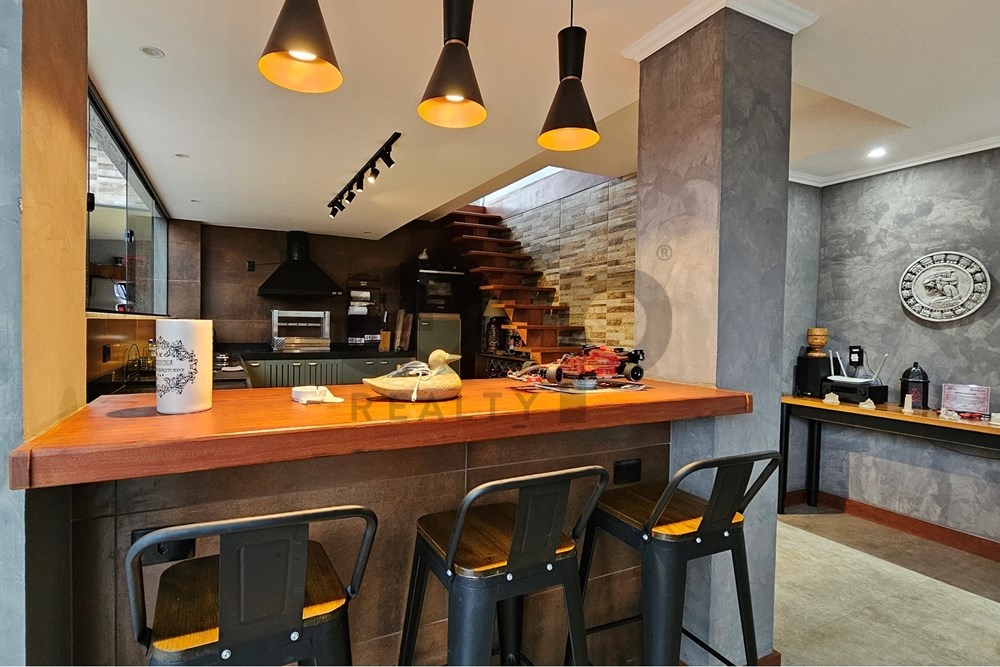 Foto do imóvel: Casa de Condomínio com 5 Quartos à Venda, 608 m² em Itaipava - Petrópolis