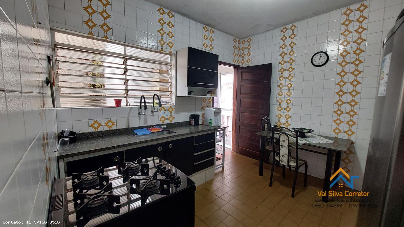 Imagem Sobrado com 5 Quartos à Venda, 113 m² em Vila Santa Rita - São Roque