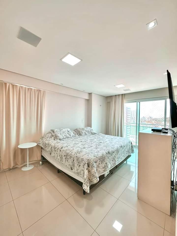 Imagem Apartamento com 4 Quartos à Venda, 228 m²em Petrópolis - Natal