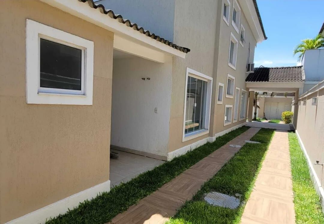 Imagem Casa com 4 Quartos para Alugar, 360 m²em Recreio dos Bandeirantes - Rio de Janeiro