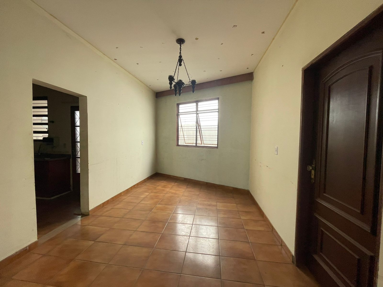 Imagem Sobrado com 4 Quartos à Venda, 399 m²em Setor Leste Universitário - Goiânia