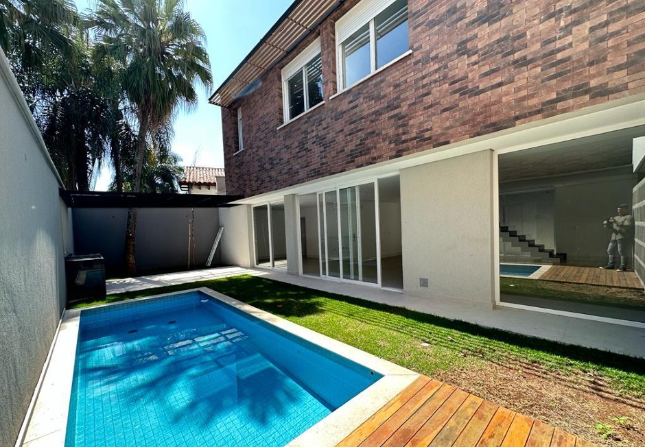 Imagem Casa de Condomínio com 3 Quartos à Venda, 472 m² em Jardim dos Estados - São Paulo