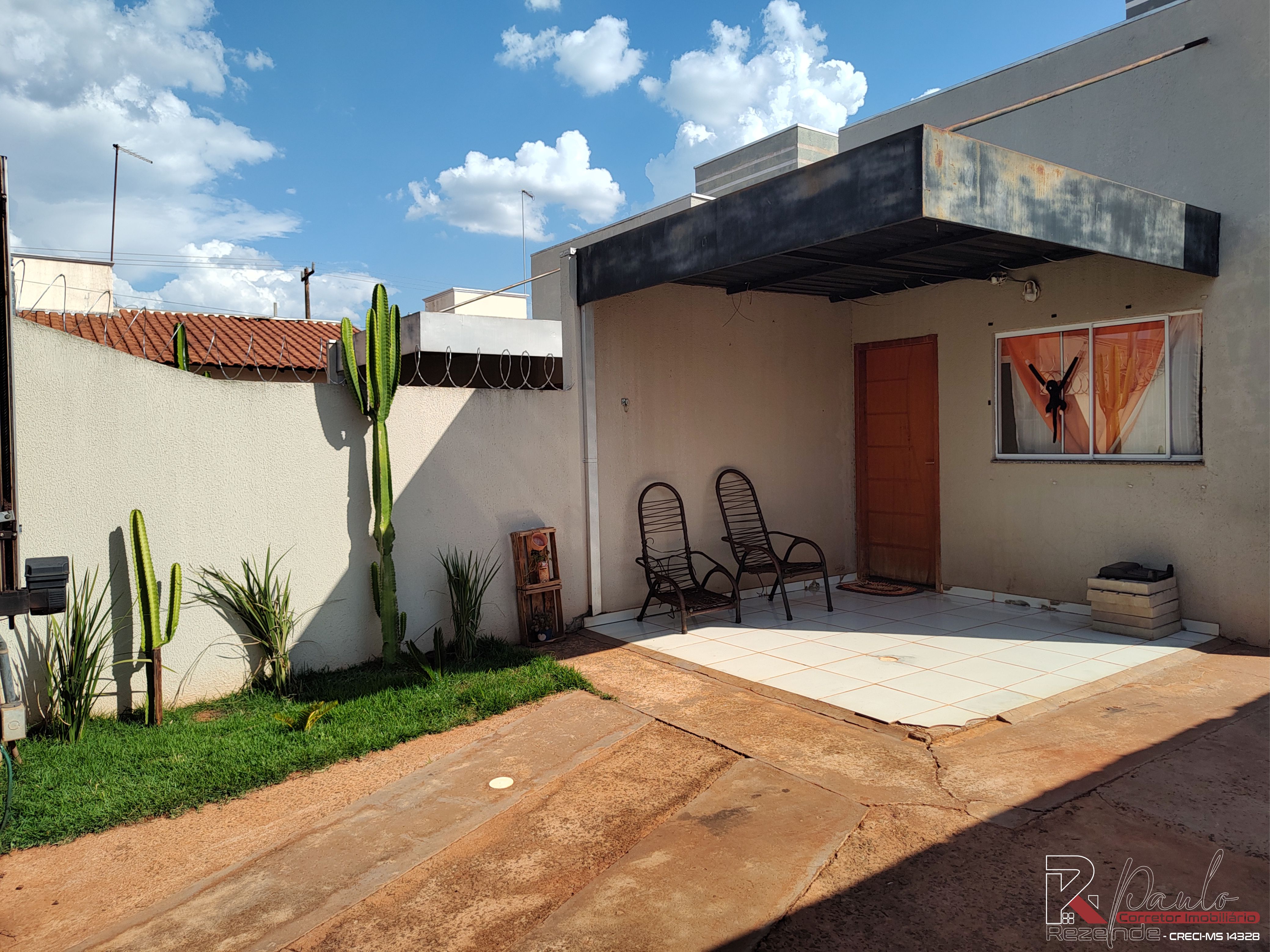Imagem Casa com 2 Quartos à Venda, 62 m²em Jardim Colúmbia - Campo Grande