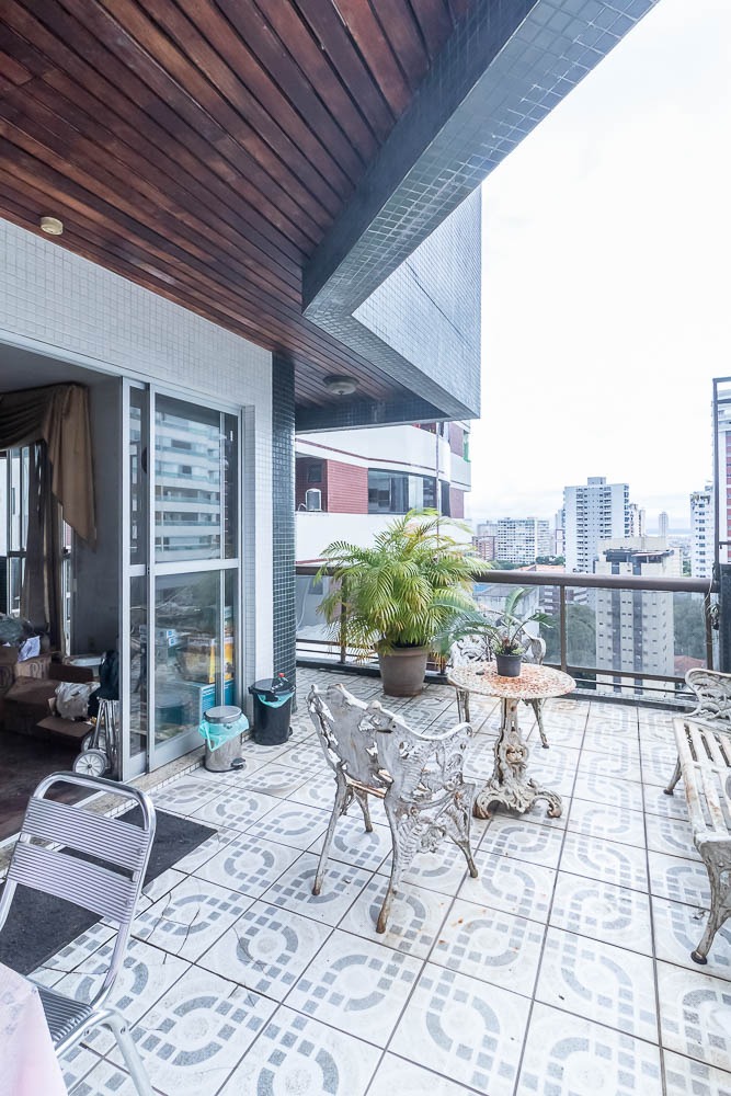 Imagem Apartamento com 4 Quartos à Venda, 400 m²em Umarizal - Belém