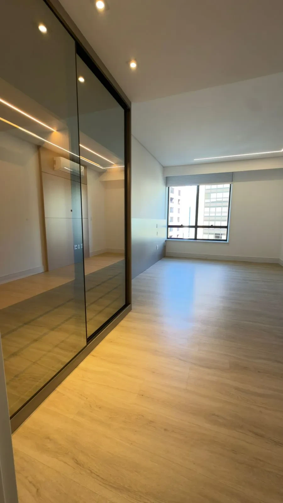 Foto do imóvel: Apartamento com 3 Quartos à Venda, 223 m² em Cabral - Curitiba