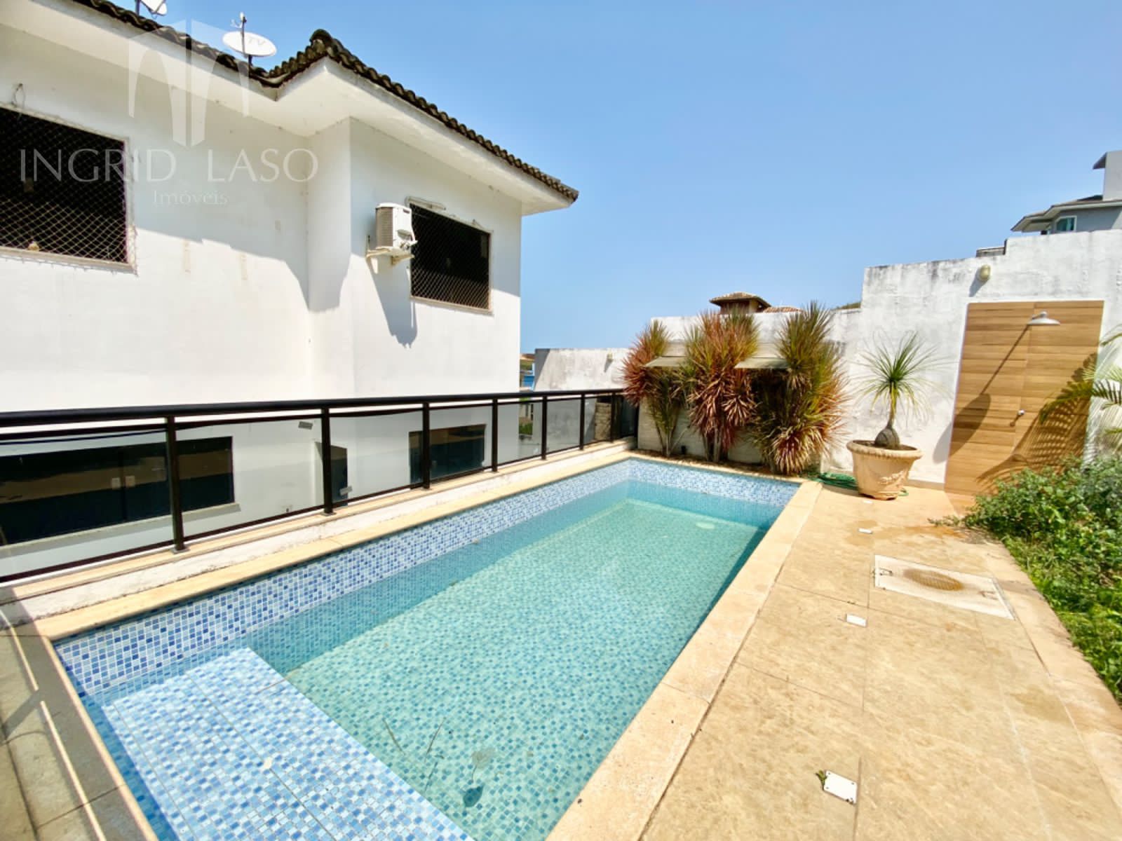 Casa de Condomínio com 4 Quartos para Alugar, 999 m²em Lagoa - Macaé