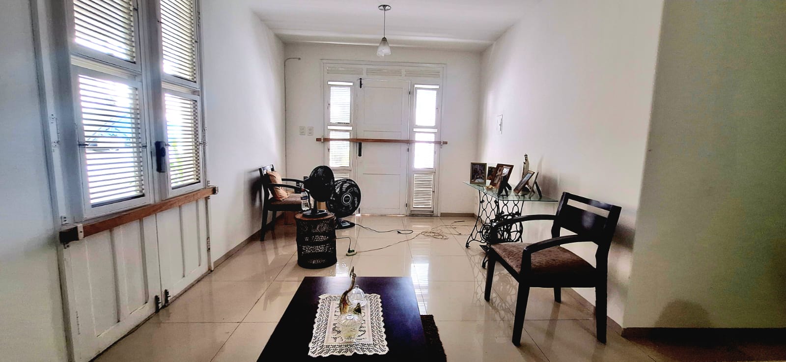 Imagem Casa com 3 Quartos à Venda, 320 m² em Varjota - Fortaleza