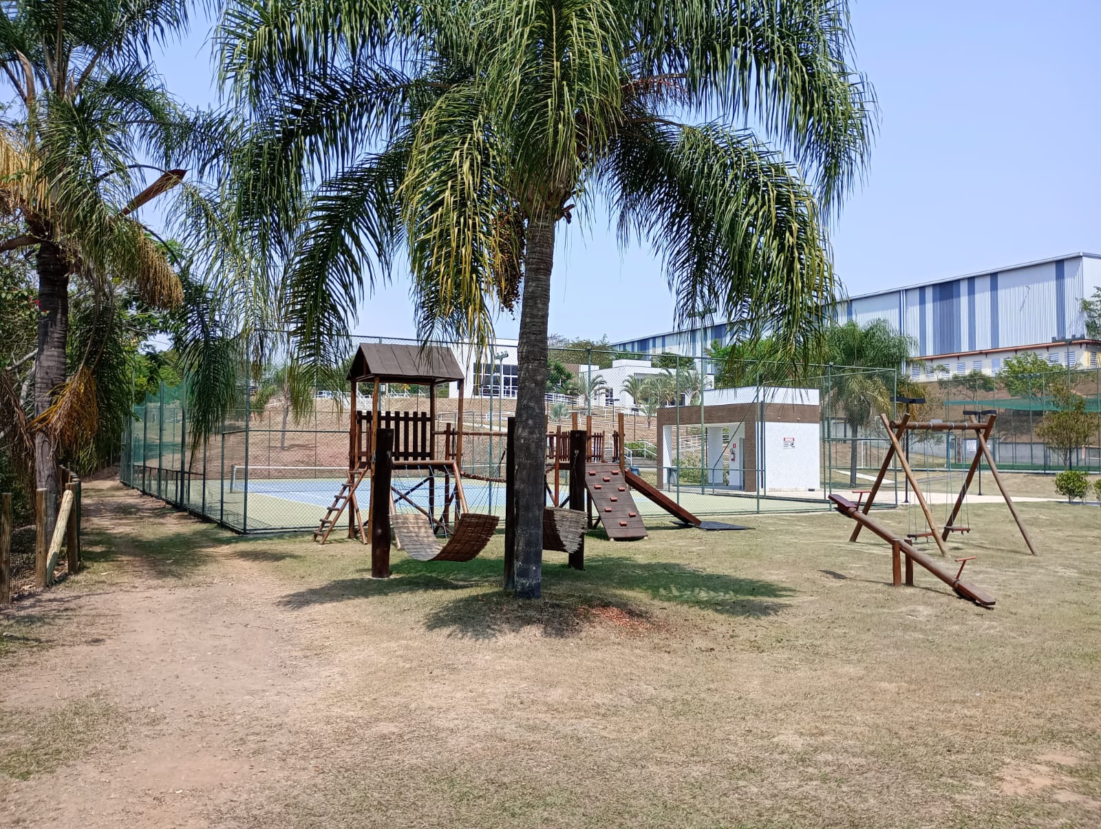 Imagem Terreno à Venda, 360 m² em Condomínio Bellavittá - Caçapava
