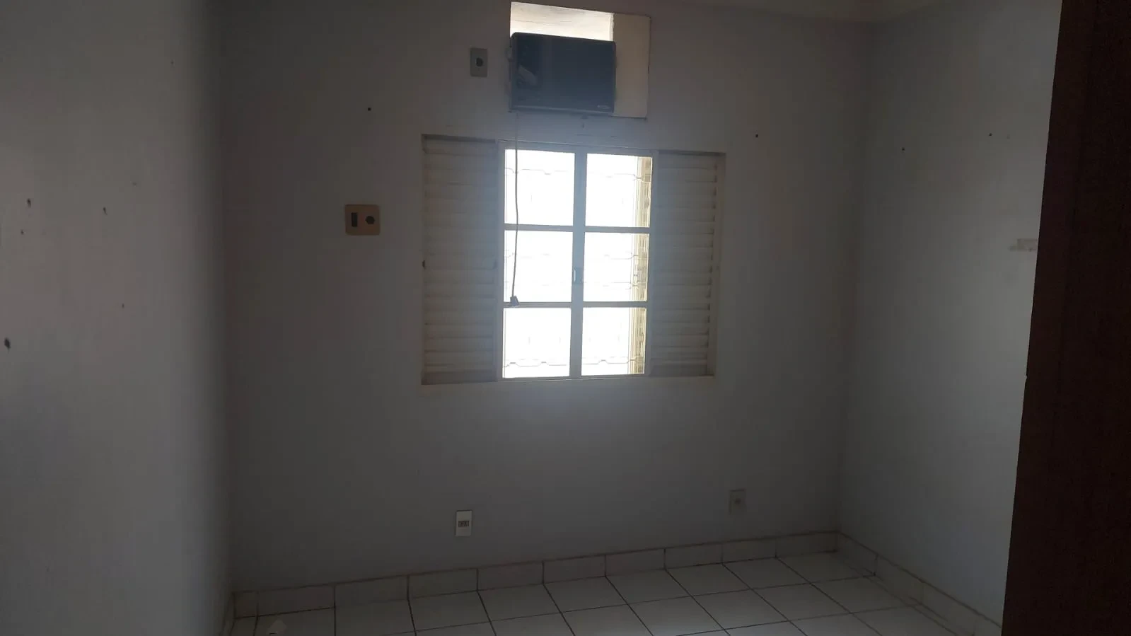 Imagem Casa com 3 Quartos para Alugar, 250 m² em Jardim das Américas - Cuiabá