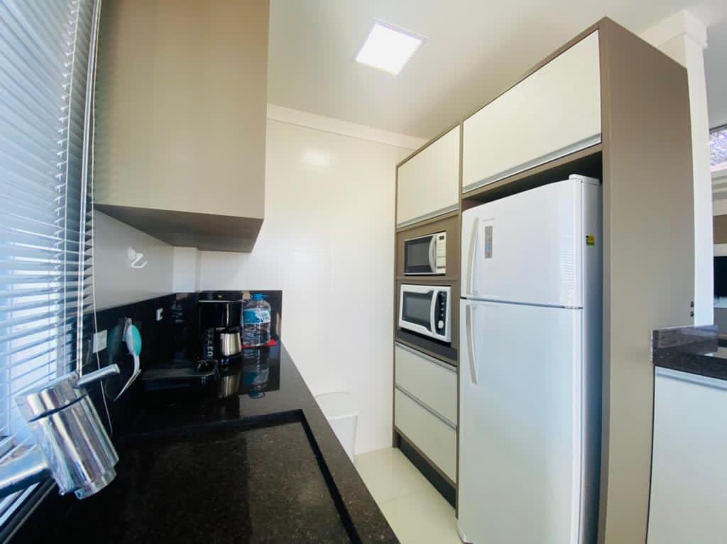 Imagem Cobertura com 3 Quartos à Venda ou Temporada, 187 m²em Bombas - Bombinhas