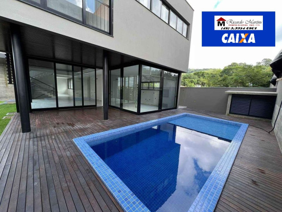 Imagem Casa com 4 Quartos à Venda, 407 m²em Mina Brasil - Criciúma
