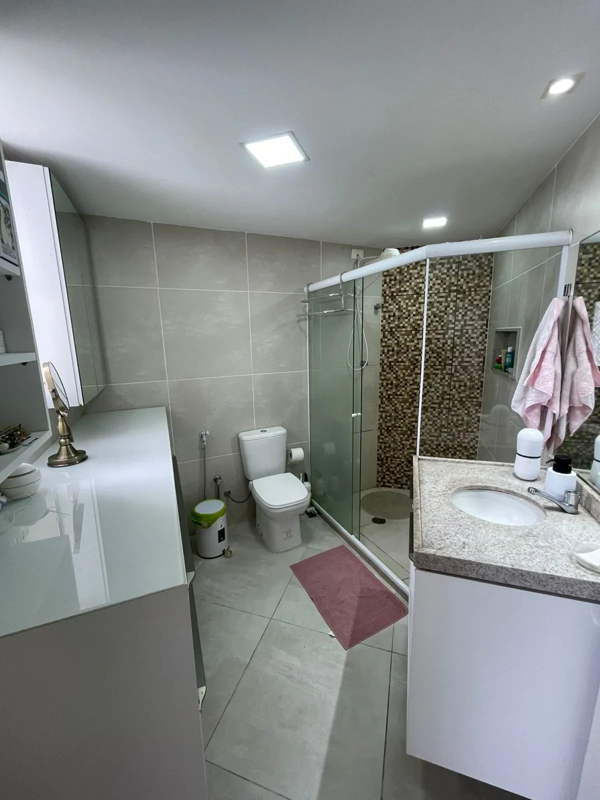Imagem Apartamento com 3 Quartos à Venda, 147 m² em Graças - Recife