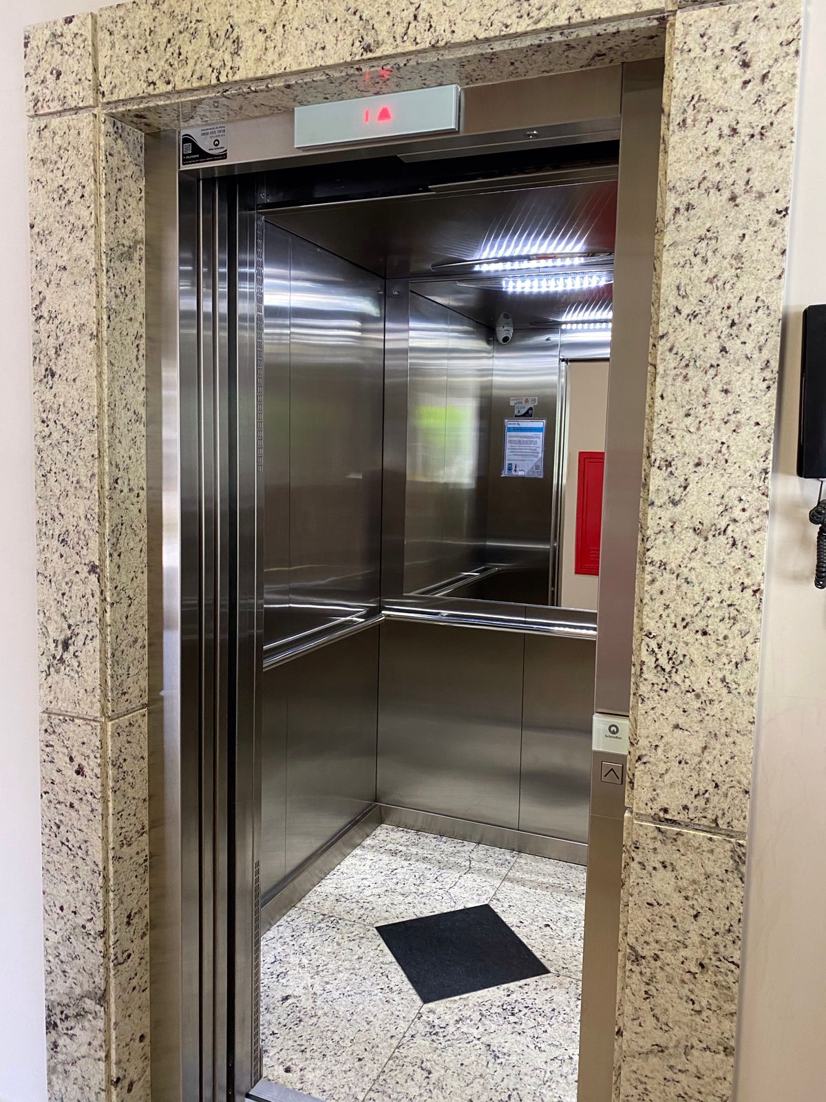 Imagem Apartamento com 2 Quartos à Venda, 72 m² em Pedra Branca - Palhoça