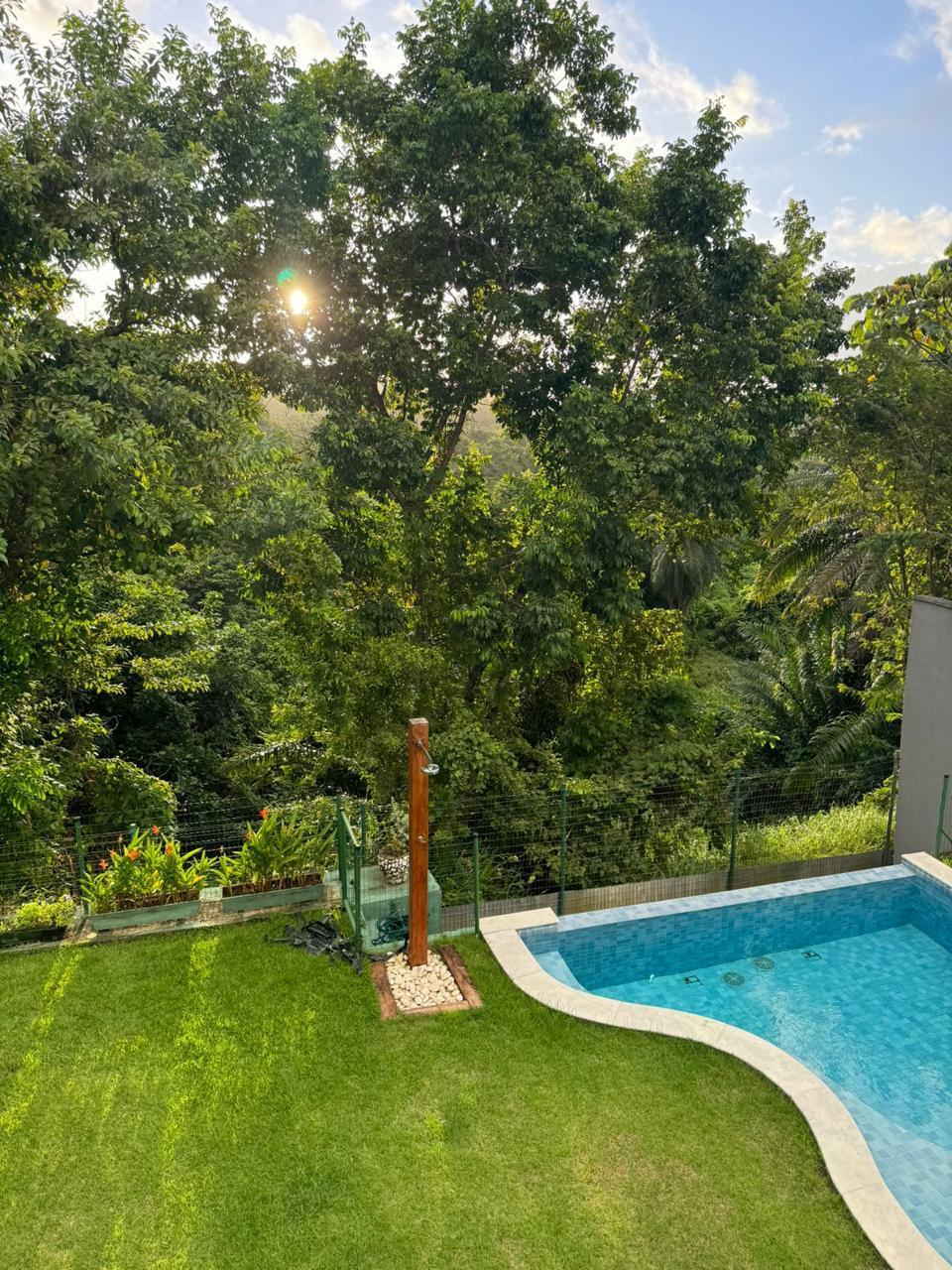 Foto do imóvel: Casa com 4 Quartos à Venda, 384 m² em Várzea - Recife