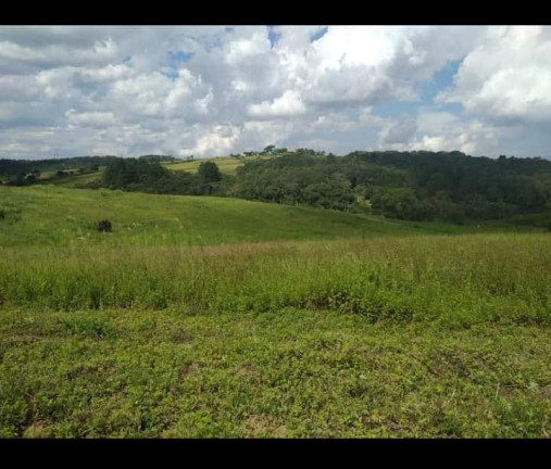 Terreno à Venda, 1.000 m² em Verava - Ibiúna